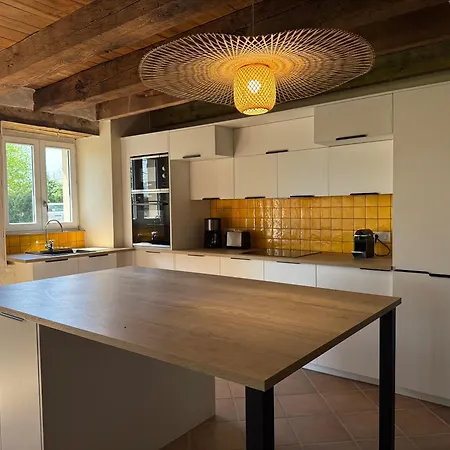Holiday home Et Chez Marguerite Angoisse